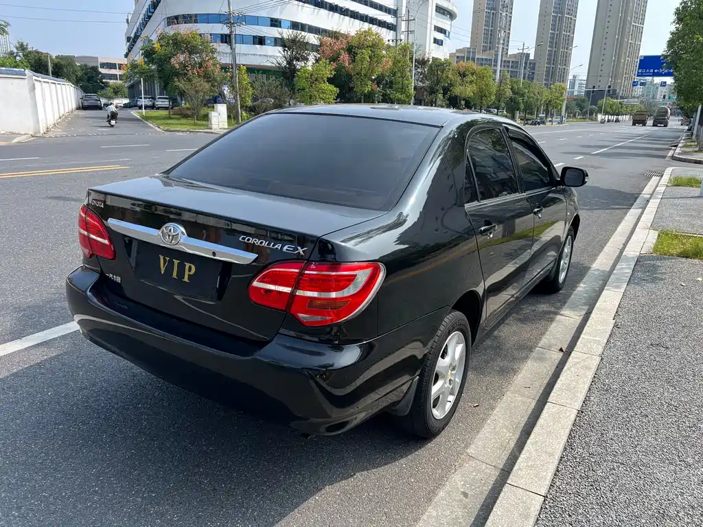 Toyota Corolla — миниатюра 16