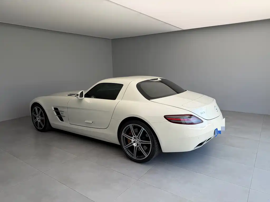 Mercedes-Benz SLS AMG — миниатюра 2