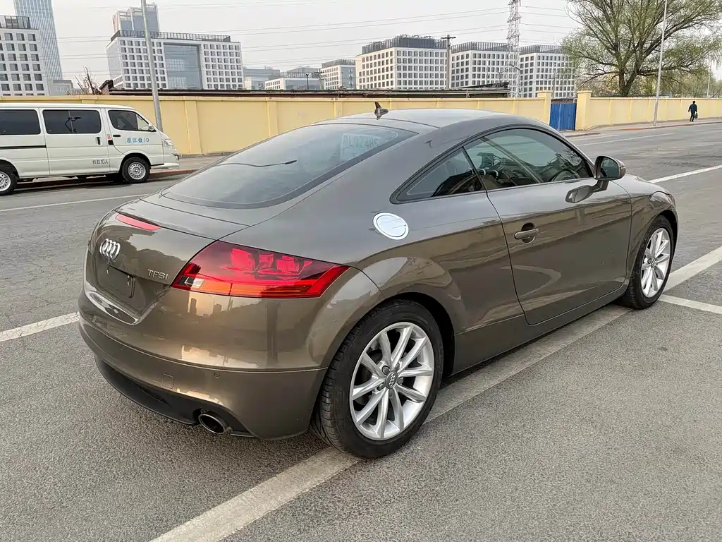 Audi TT 2011 TT Coupe 2.0TFSI