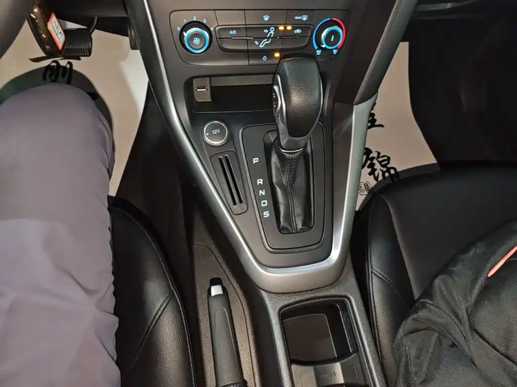 Ford Focus — миниатюра 14