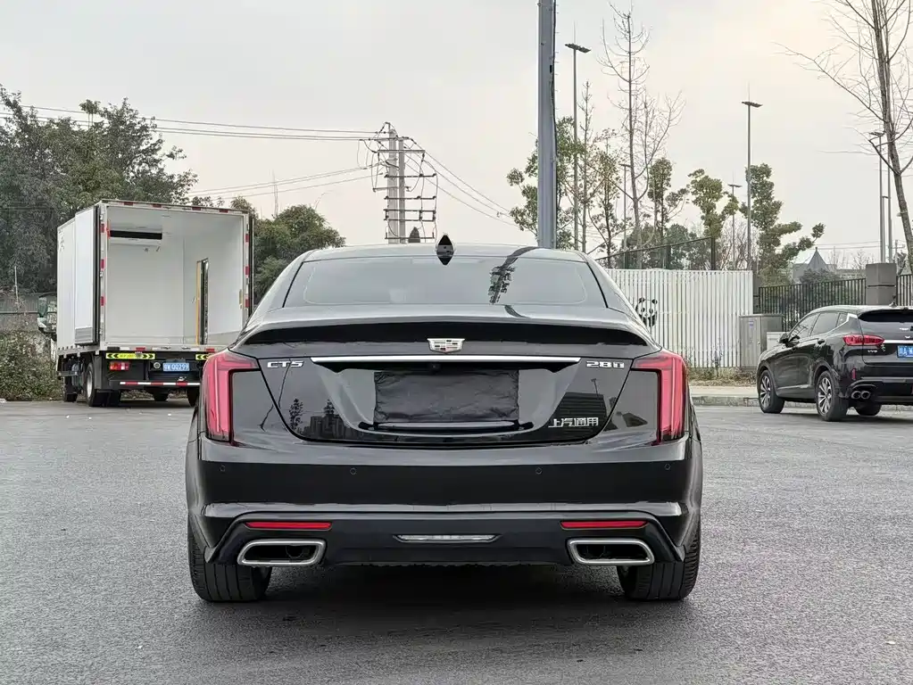 CADILLAC CT5