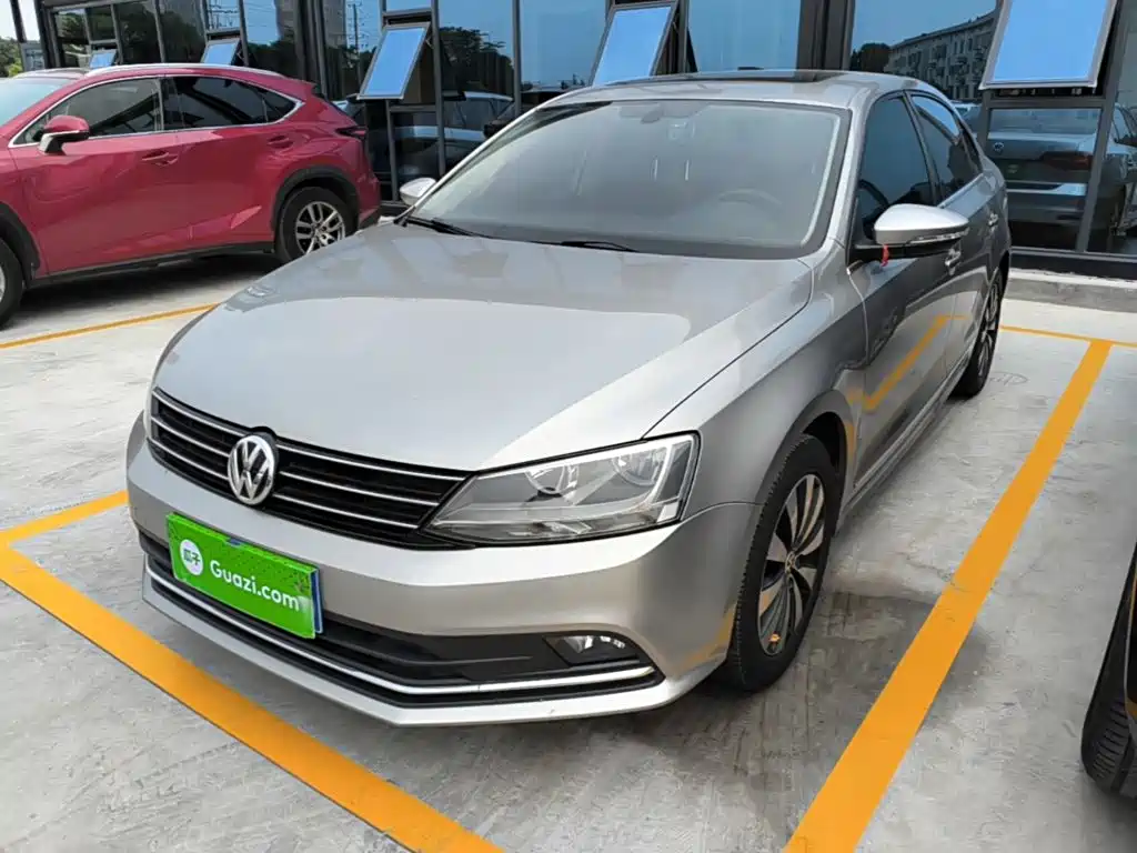 Volkswagen Sagitar — миниатюра 2