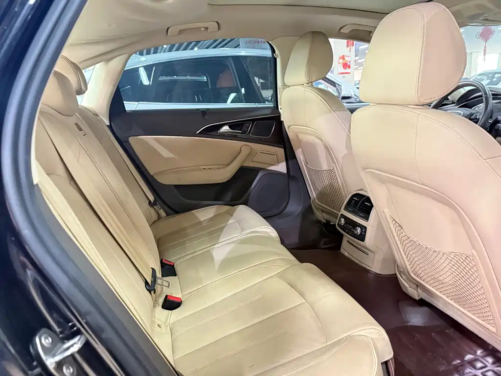 Audi A6L — миниатюра 9