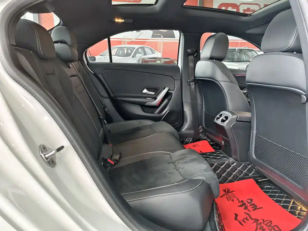 MERCEDES-BENZ A CLASS