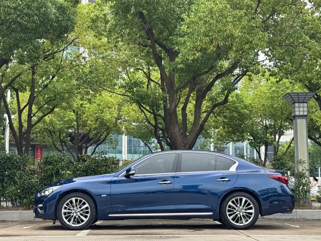 Infiniti Q50L — миниатюра 3