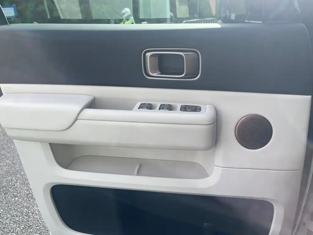 Li Auto Li MEGA — миниатюра 7