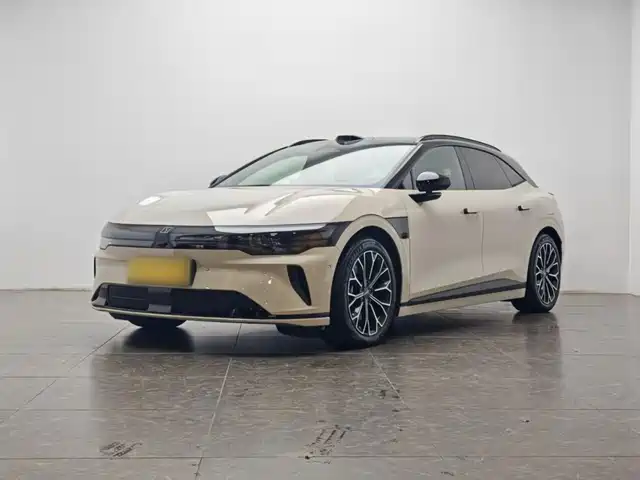 2025 Zeekr 007
