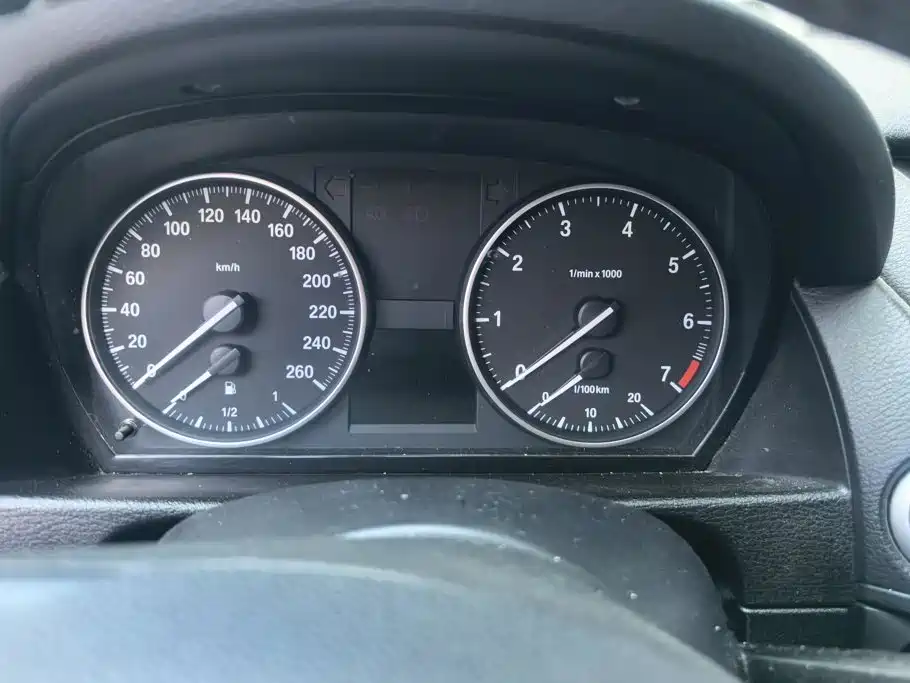 BMW X1 — миниатюра 14