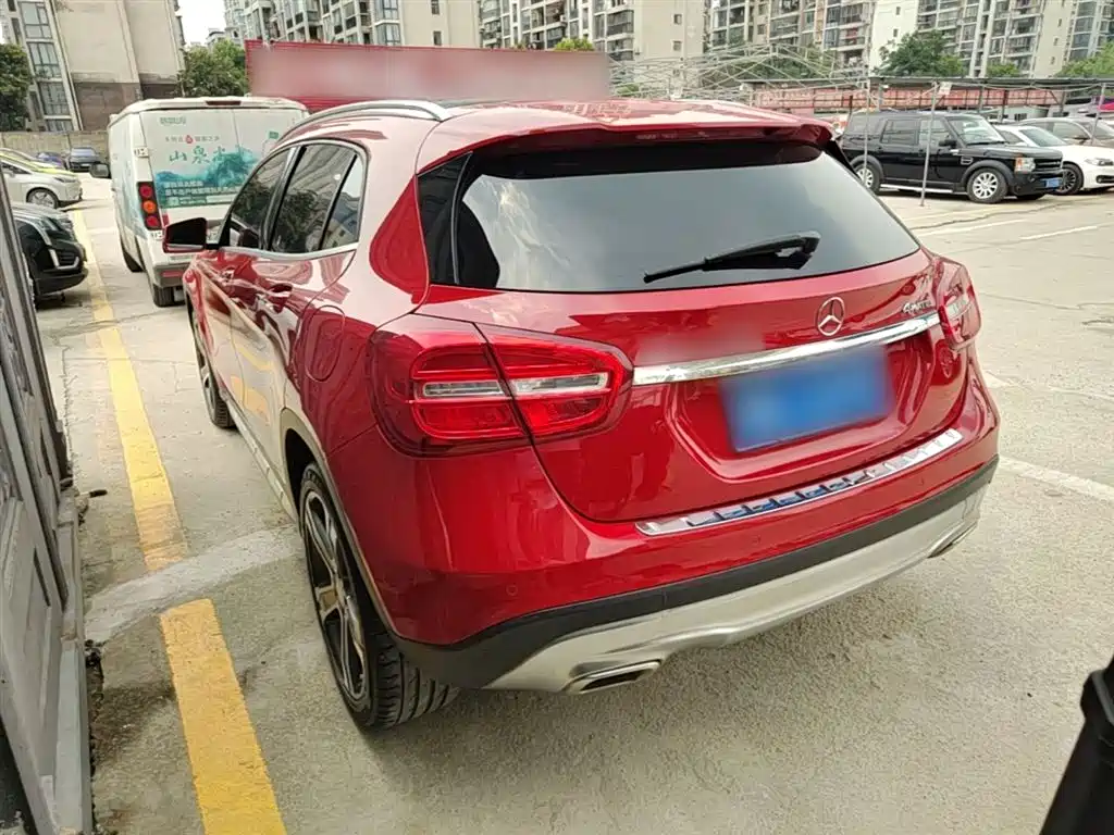 Mercedes-Benz GLA 2016 GLA 220 4MATIC Luxury