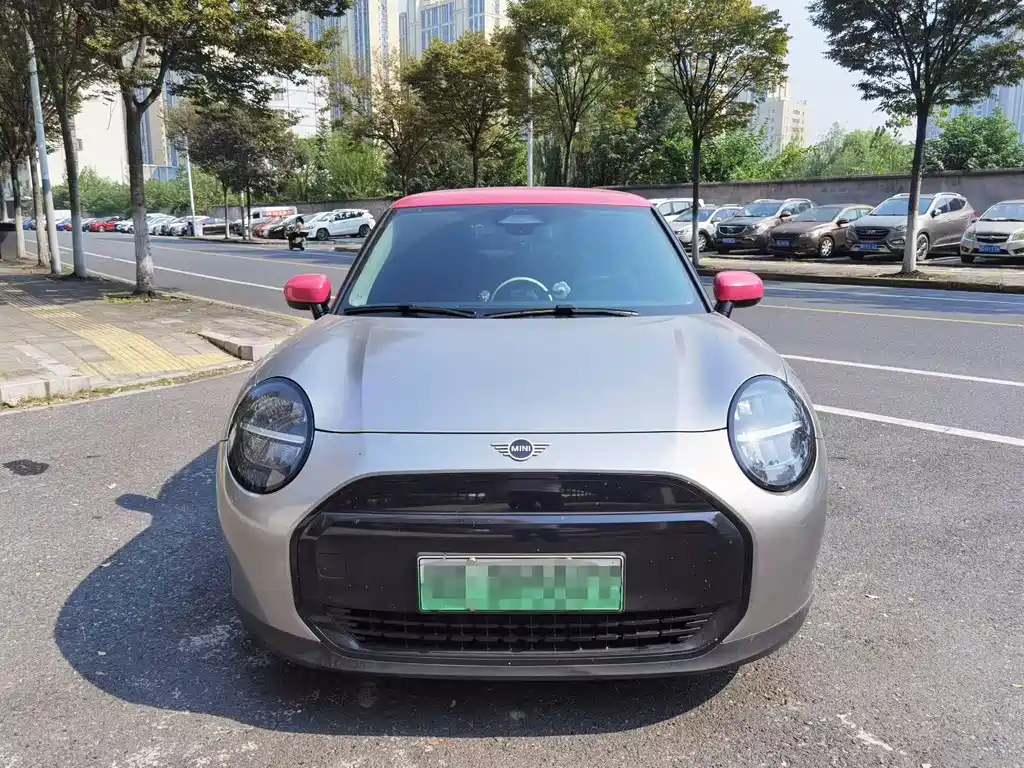 MINI MINI COOPER EV — миниатюра 3