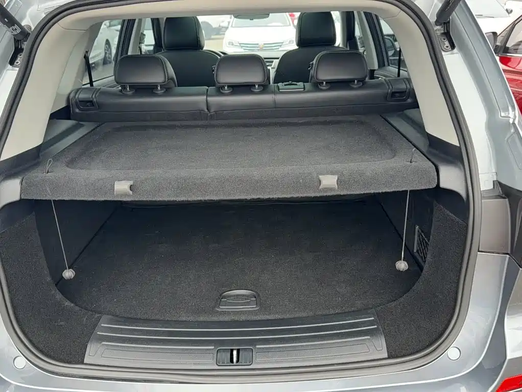 Roewe RX5 New Energy — миниатюра 11