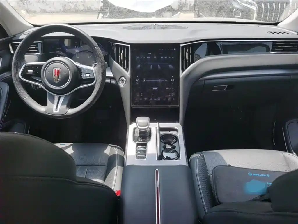 Hongqi HS7 PHEV 2024 2.0T PHEV 7 мест