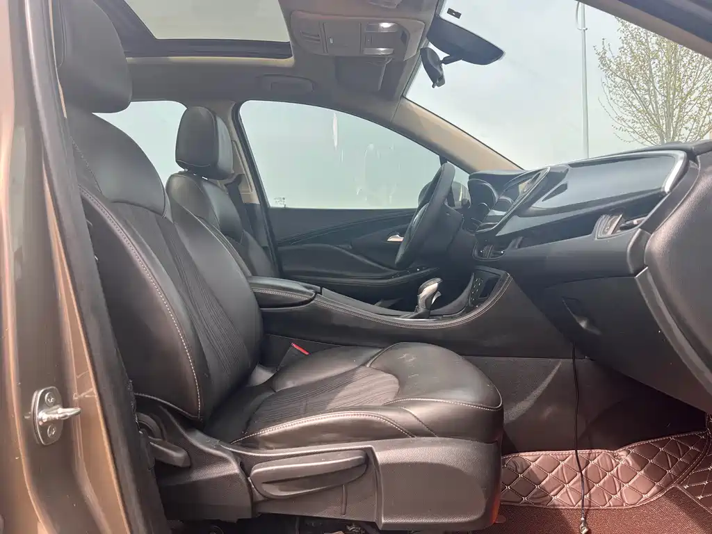 Buick Envision Plus — миниатюра 6