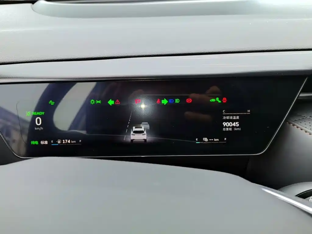 Wey Wey Latte DHT-PHEV — миниатюра 12