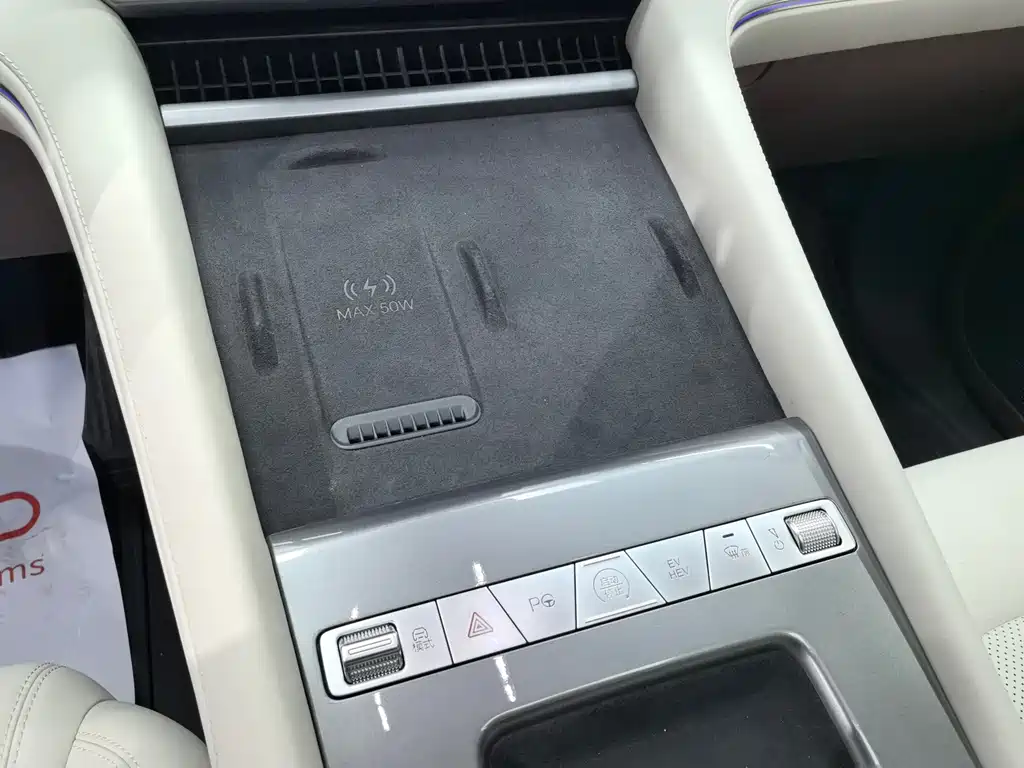BYD Xia — миниатюра 22