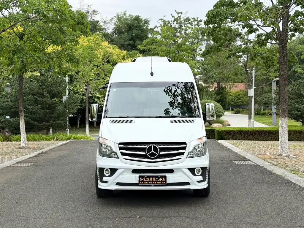 Mercedes-Benz Sprinter — миниатюра 2
