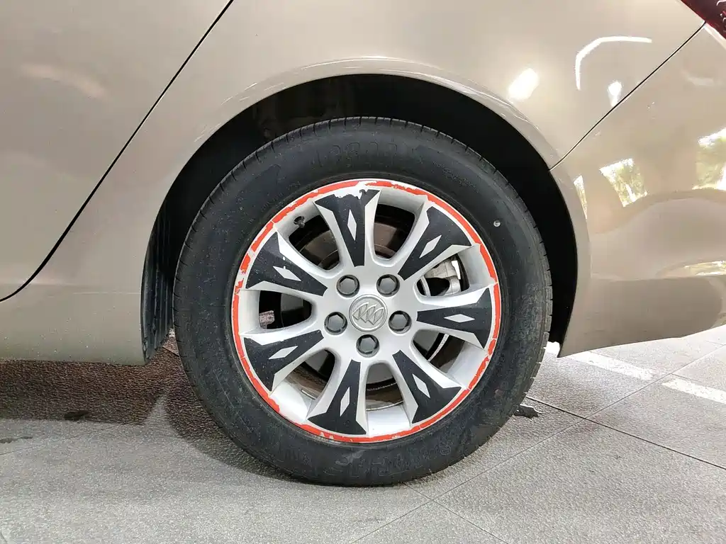 Buick Regal — миниатюра 16