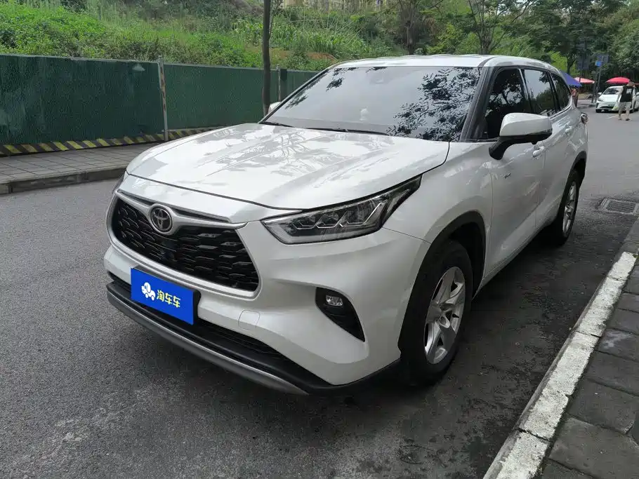 2025 Toyota Kluger - zdjęcie 1 z 16
