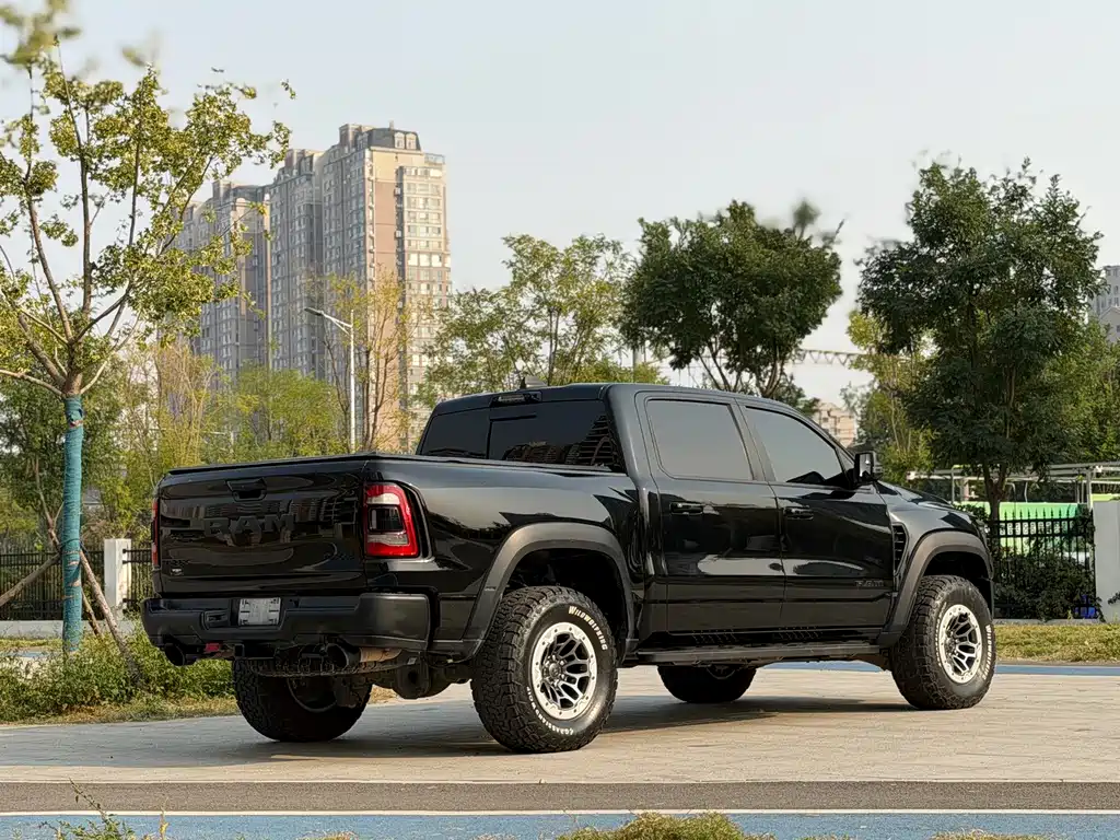 RAM Ram Trucks — миниатюра 17