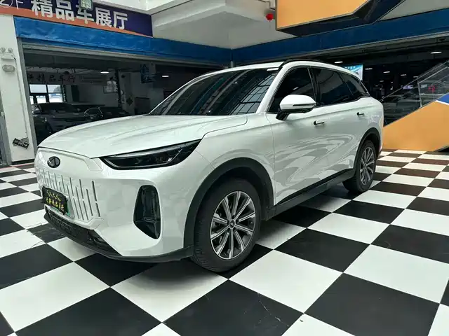 2025 Chery Tiggo 8L
