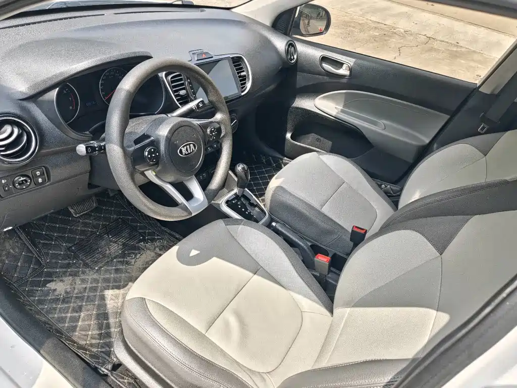 Kia Huanchi — миниатюра 8