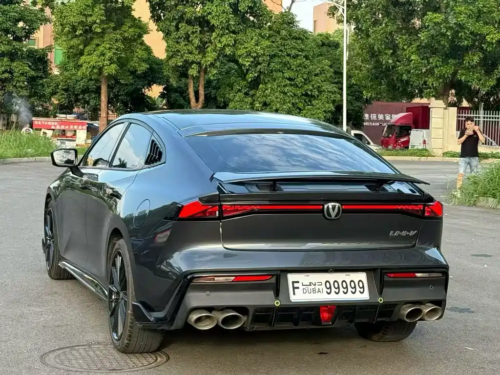 Changan UNI-V — миниатюра 7
