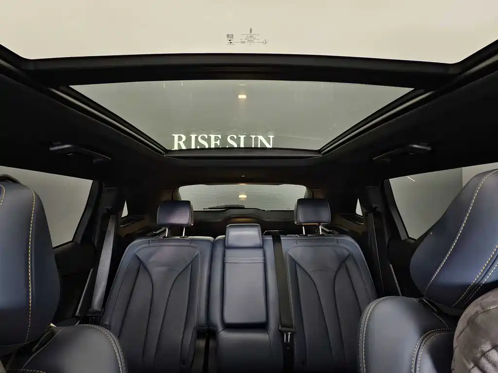 Lincoln Nautilus 2021 2.0T Premium