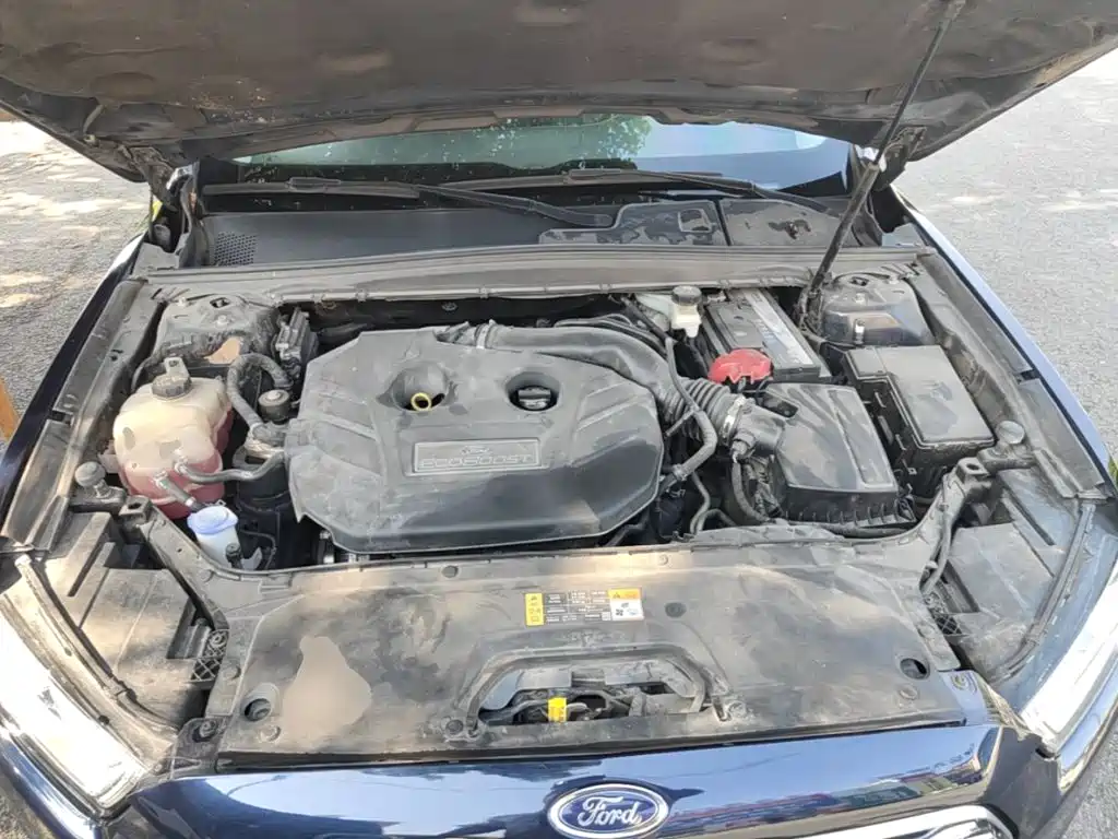 Ford Taurus — миниатюра 20