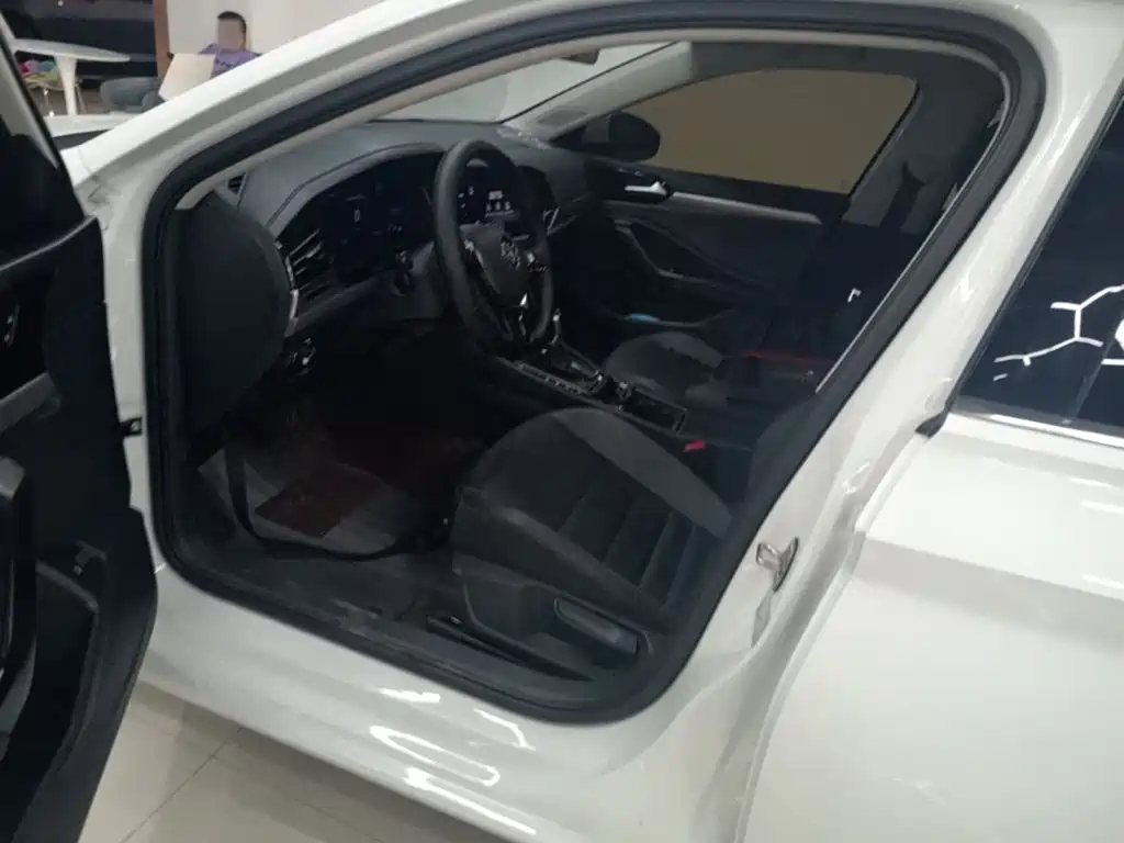 Volkswagen Sagitar — миниатюра 15