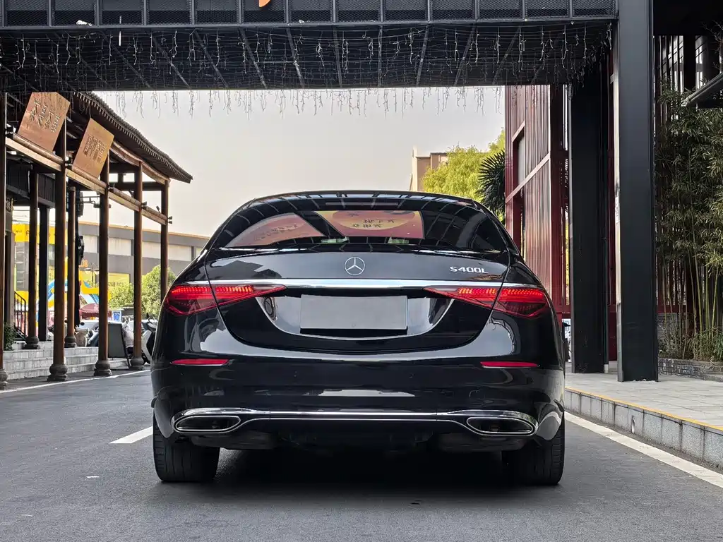 Mercedes-Benz S-Class — миниатюра 17