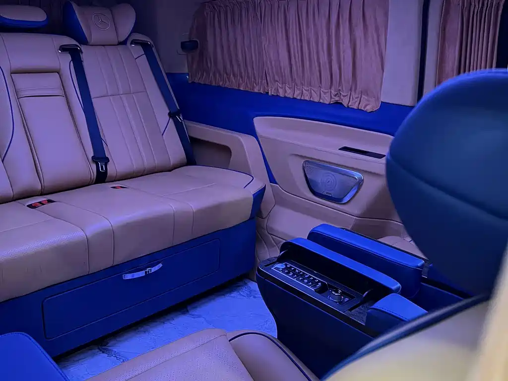 Mercedes-Benz Vito — миниатюра 22
