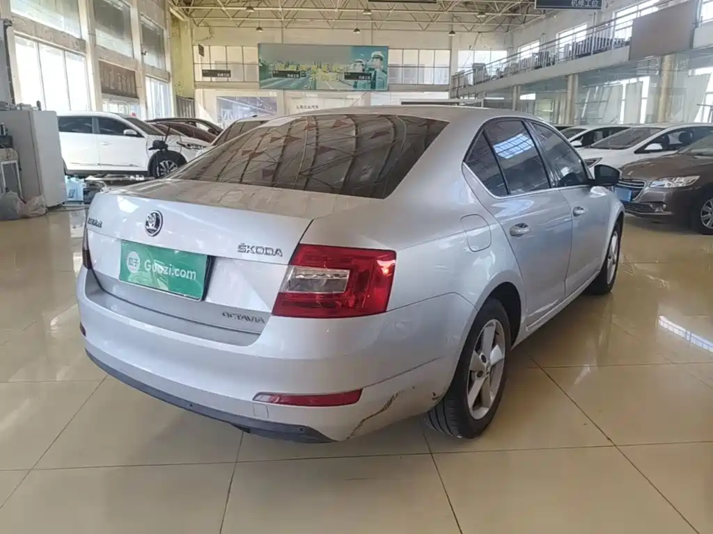 Skoda Octavia — миниатюра 7