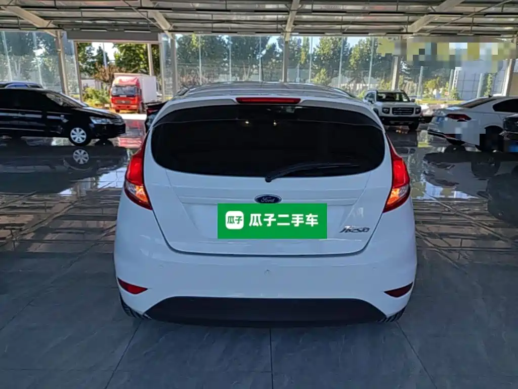 Ford Fiesta — миниатюра 6