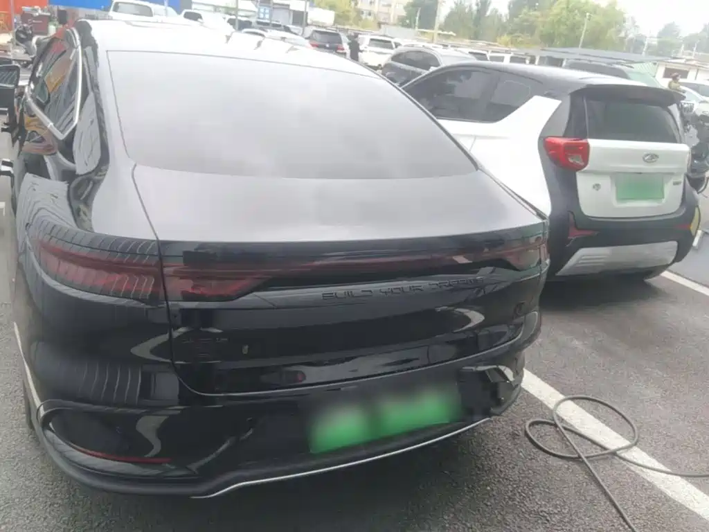 BYD Han — миниатюра 6