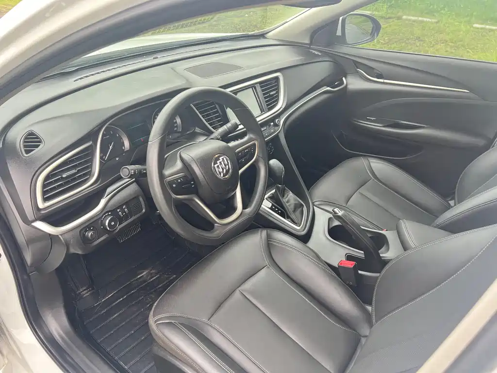 Buick Excelle — миниатюра 9