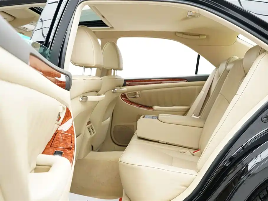 Toyota Crown 2006 2.5L Royal