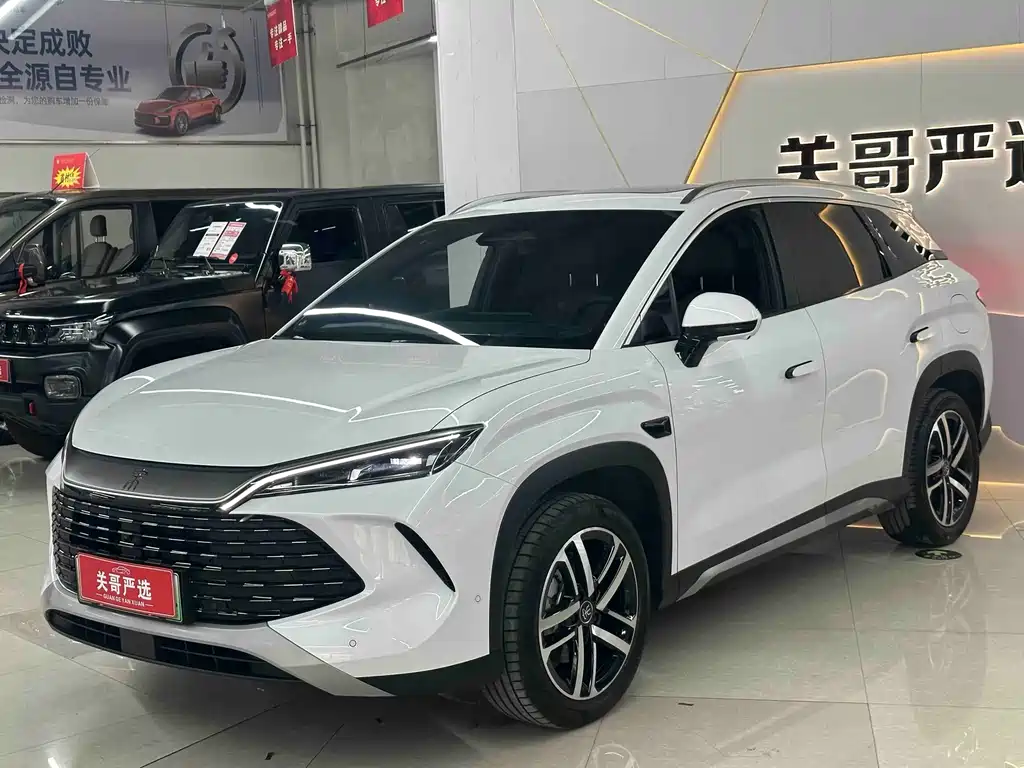 BYD L DM-i — миниатюра 3