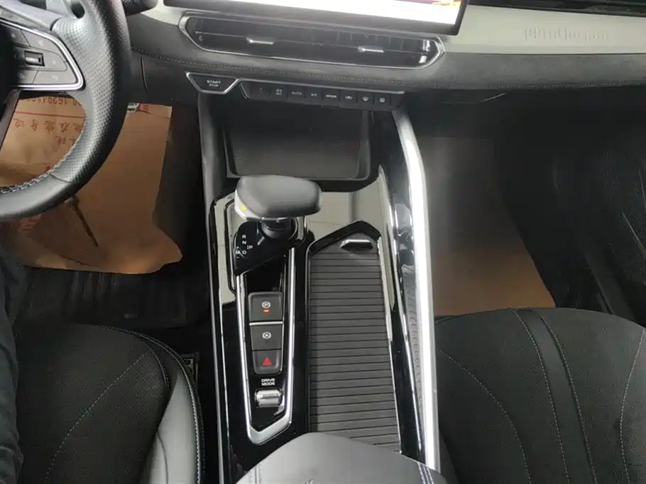 GEELY AUTOMOBILE XINGRUI