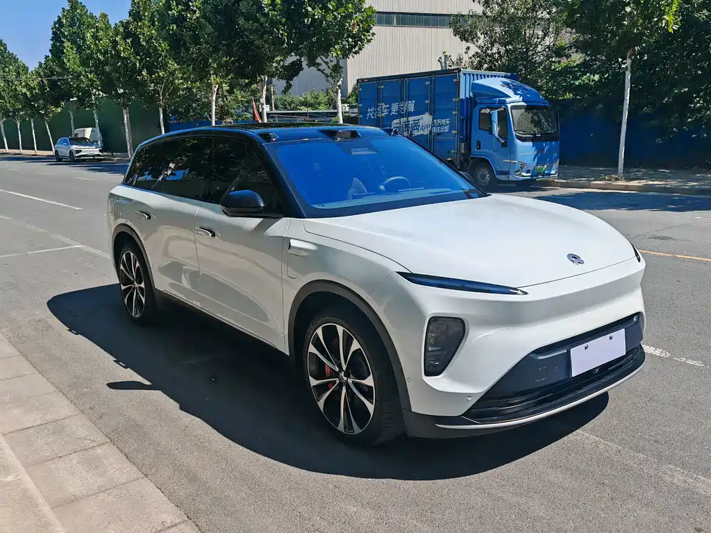 NIO ES8 — миниатюра 3