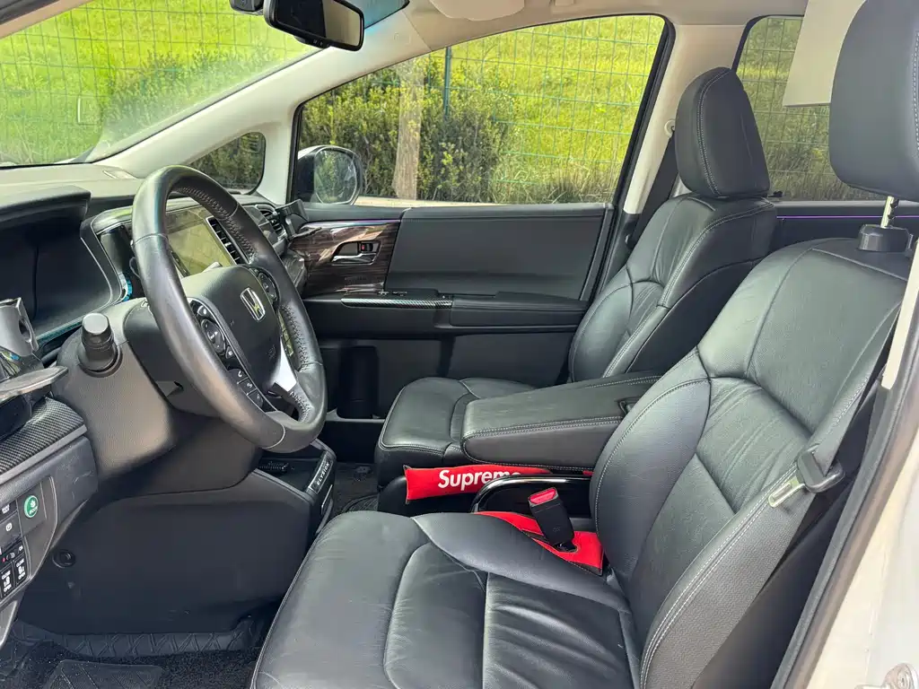 Honda Elysion — миниатюра 7