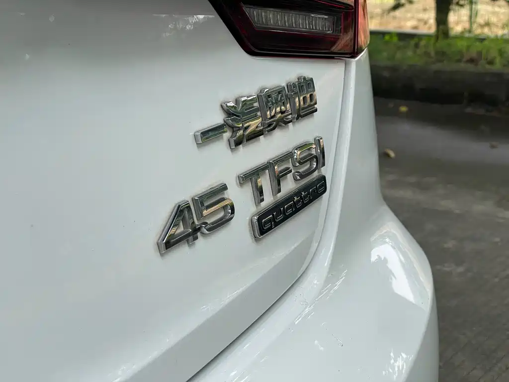 Audi A4L — миниатюра 22