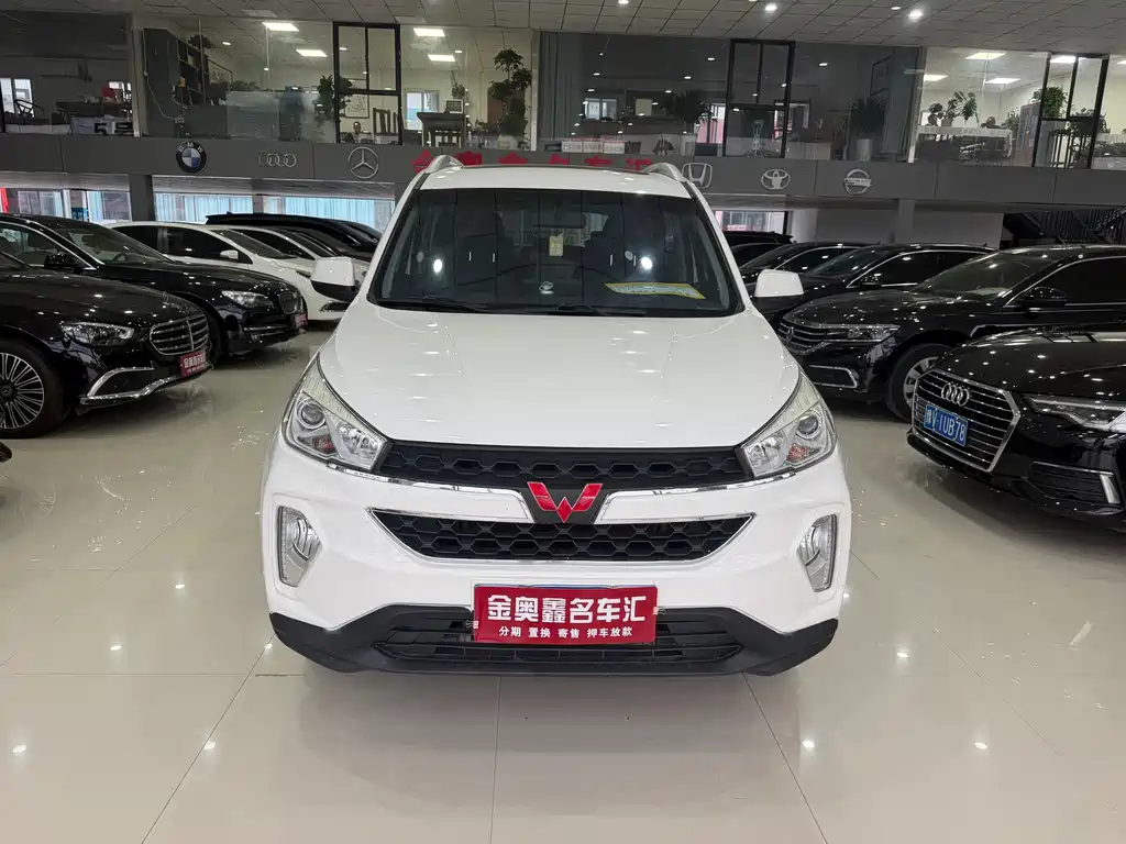 Wuling Hongguang S3 — миниатюра 2