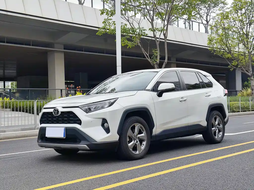 Toyota RAV4 2023