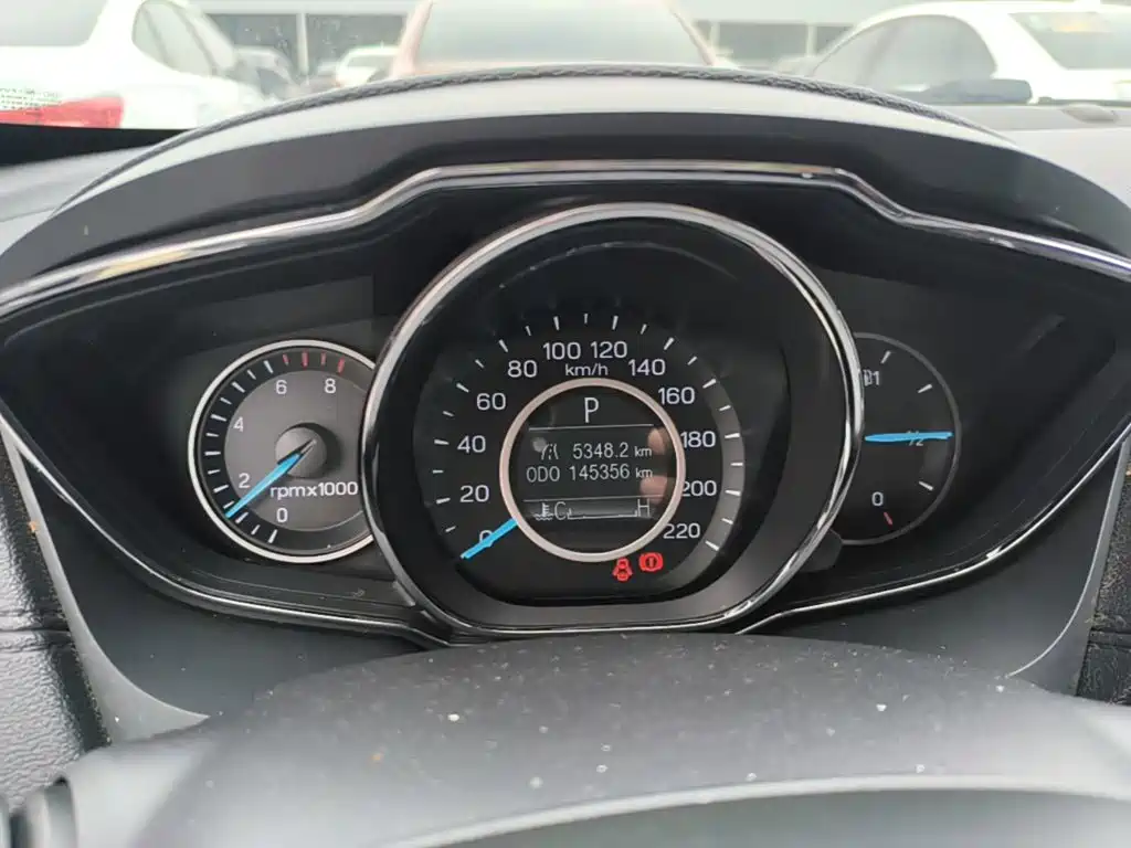 Ford Escort — миниатюра 12