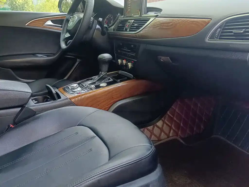 Audi A6L — миниатюра 6