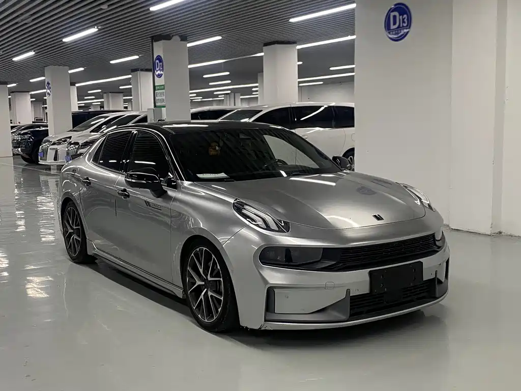 Lynk & Co 03 — миниатюра 3