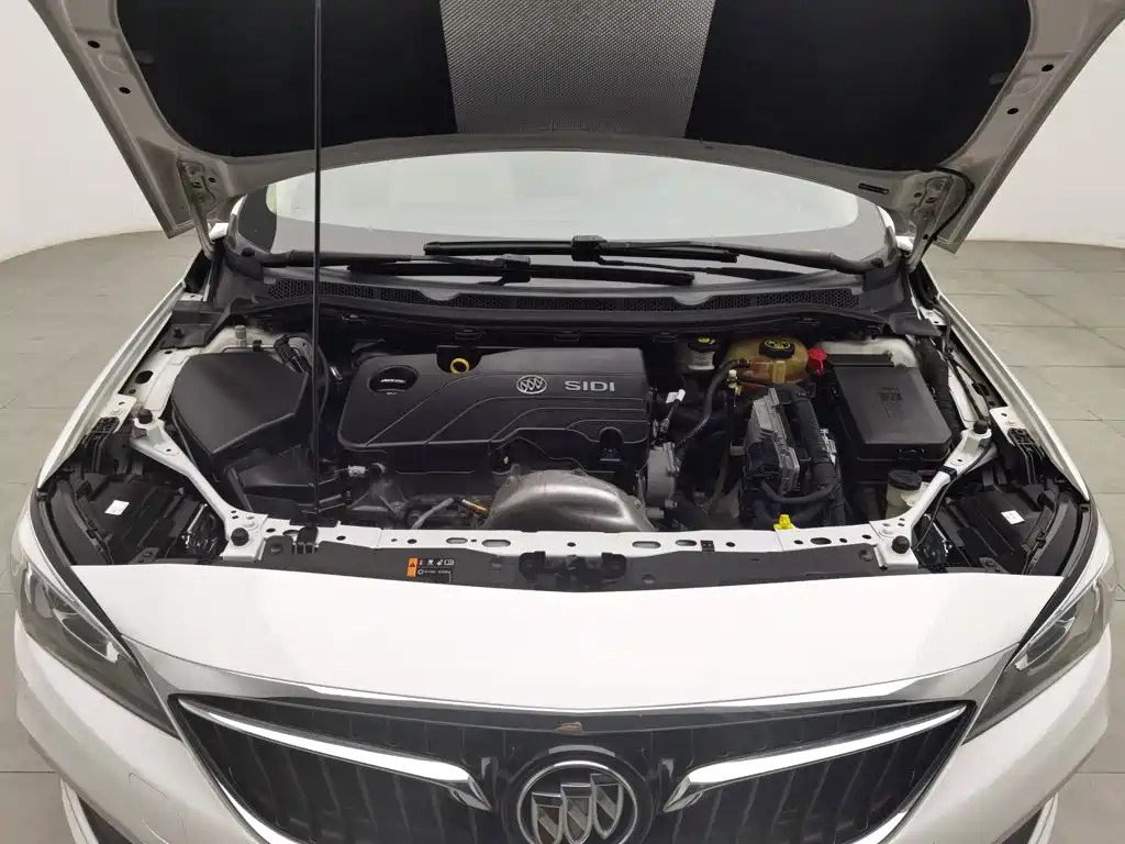Buick Verano — миниатюра 6