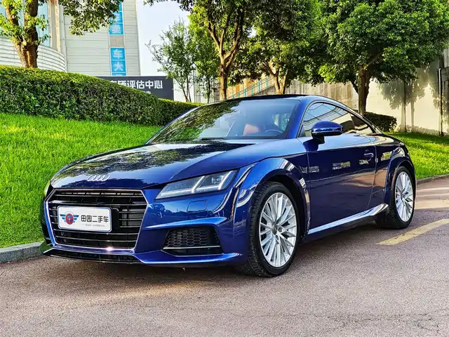 AUDI  TT 2018