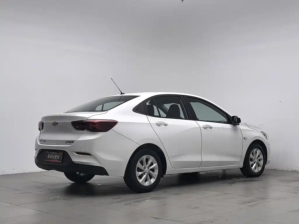 Chevrolet Cavalier — миниатюра 2