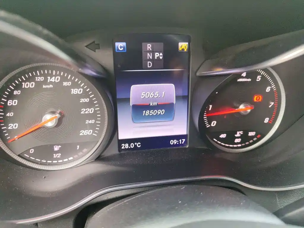 Mercedes-Benz GLC — миниатюра 8